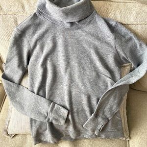 Lululemon Grey Turtleneck - Size 4
